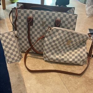 Louis Vuitton White and Brown Tote Bag Set